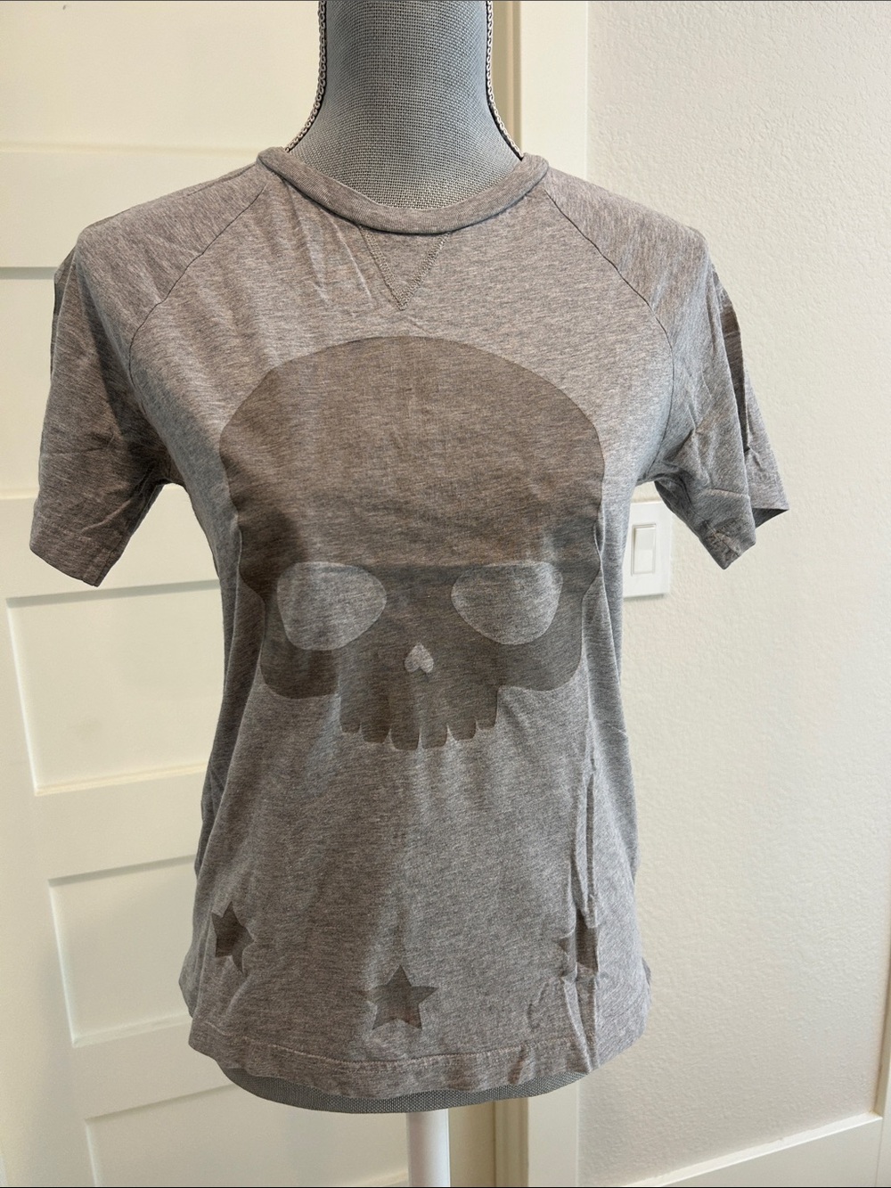 Hydrogen Gray Skull Short Sleeve Tee